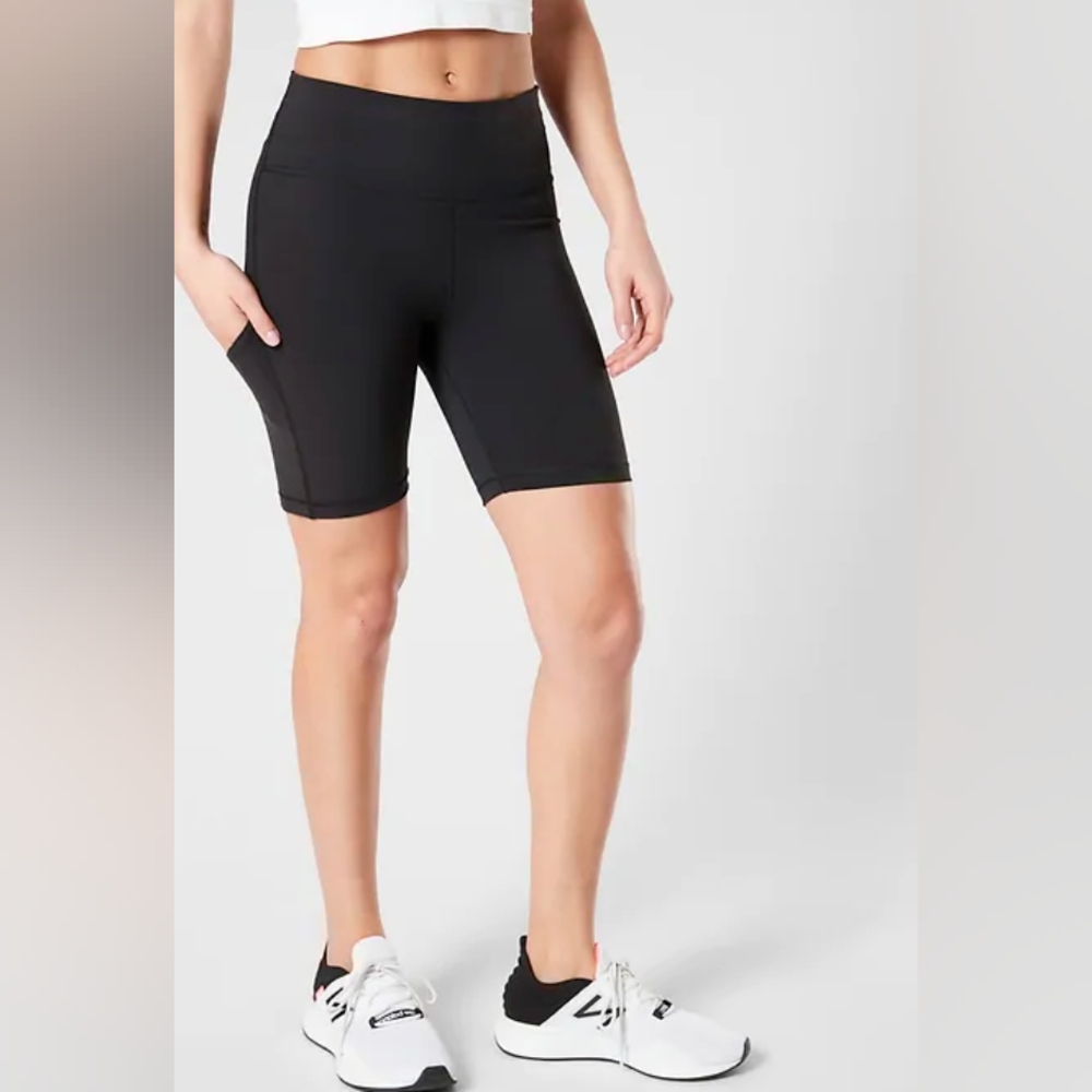 Athleta Ultimate Stash Pocket 7" Short Womens Size XS